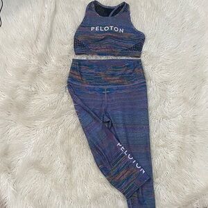 Peloton Women's Multicolor Leggings and Top set